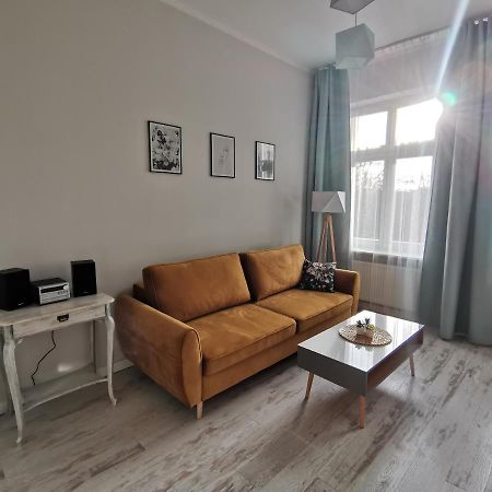 Przytulny Apartament W Centrum Kupiecka-Drzewna เจโลนากูรา ภายนอก รูปภาพ