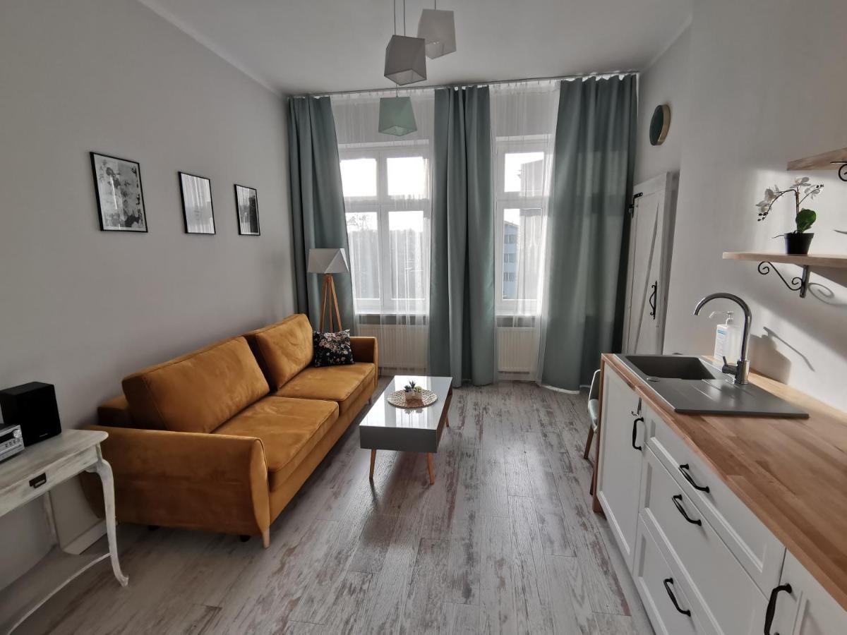 Przytulny Apartament W Centrum Kupiecka-Drzewna เจโลนากูรา ภายนอก รูปภาพ